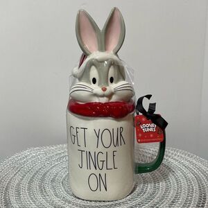 Rae Dunn Buggs Bunny Mug with Topper NWT